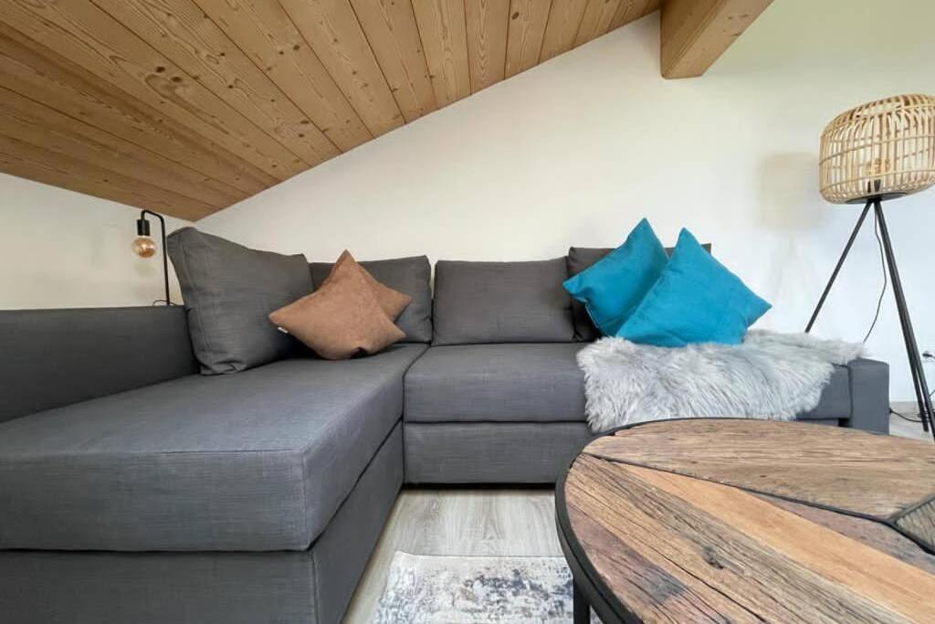 Gemuetliche Ferienwohnung Im Dg Am Tegernsee - Bergblick, Ruhe & Ganz Viel Platz Bad Wiessee Exteriör bild