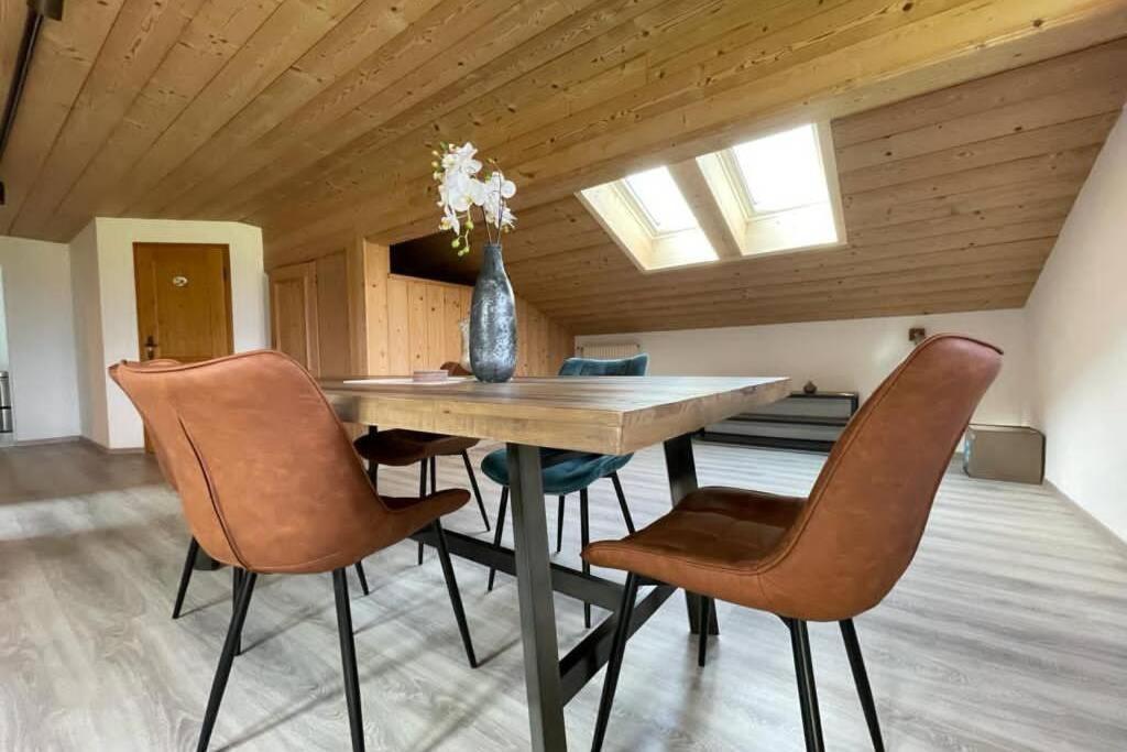 Gemuetliche Ferienwohnung Im Dg Am Tegernsee - Bergblick, Ruhe & Ganz Viel Platz Bad Wiessee Exteriör bild