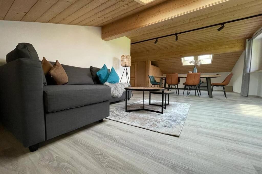 Gemuetliche Ferienwohnung Im Dg Am Tegernsee - Bergblick, Ruhe & Ganz Viel Platz Bad Wiessee Exteriör bild